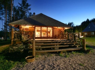 Video: Gungas Lauku mājas