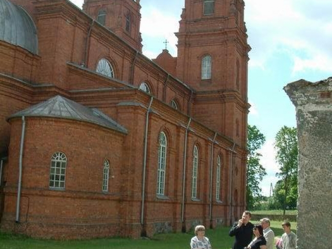 Nautrēnu (Rogovkas) Sv. Jaunavas Marijas bezvainīgās ieņemšanas Romas katoļu baznīca